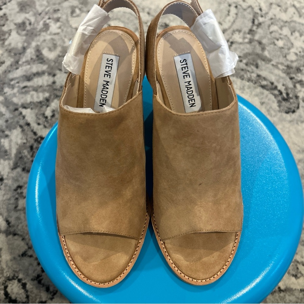 Steve Madden Women’s Lanto Block Heel Sandles-New